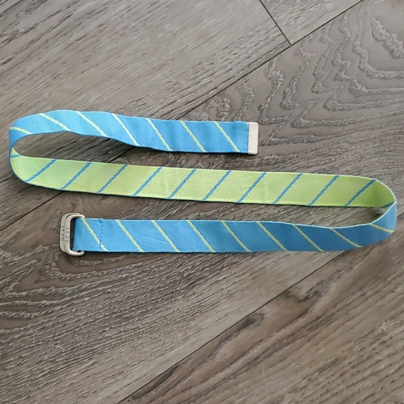 Izod reversible belt - Picture 2 of 3